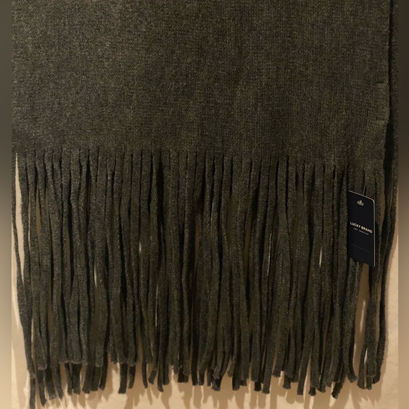 🍀LUCKY BRAND SCARF - 88 inch long - gray - brand new!!! Great Gift - NWT - Picture 6 of 6